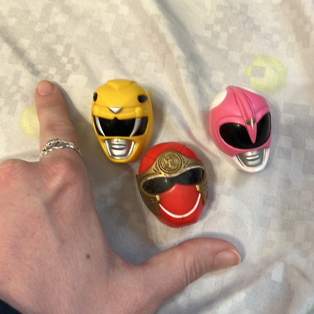 Power Ranger helmets - Picture 3 of 5